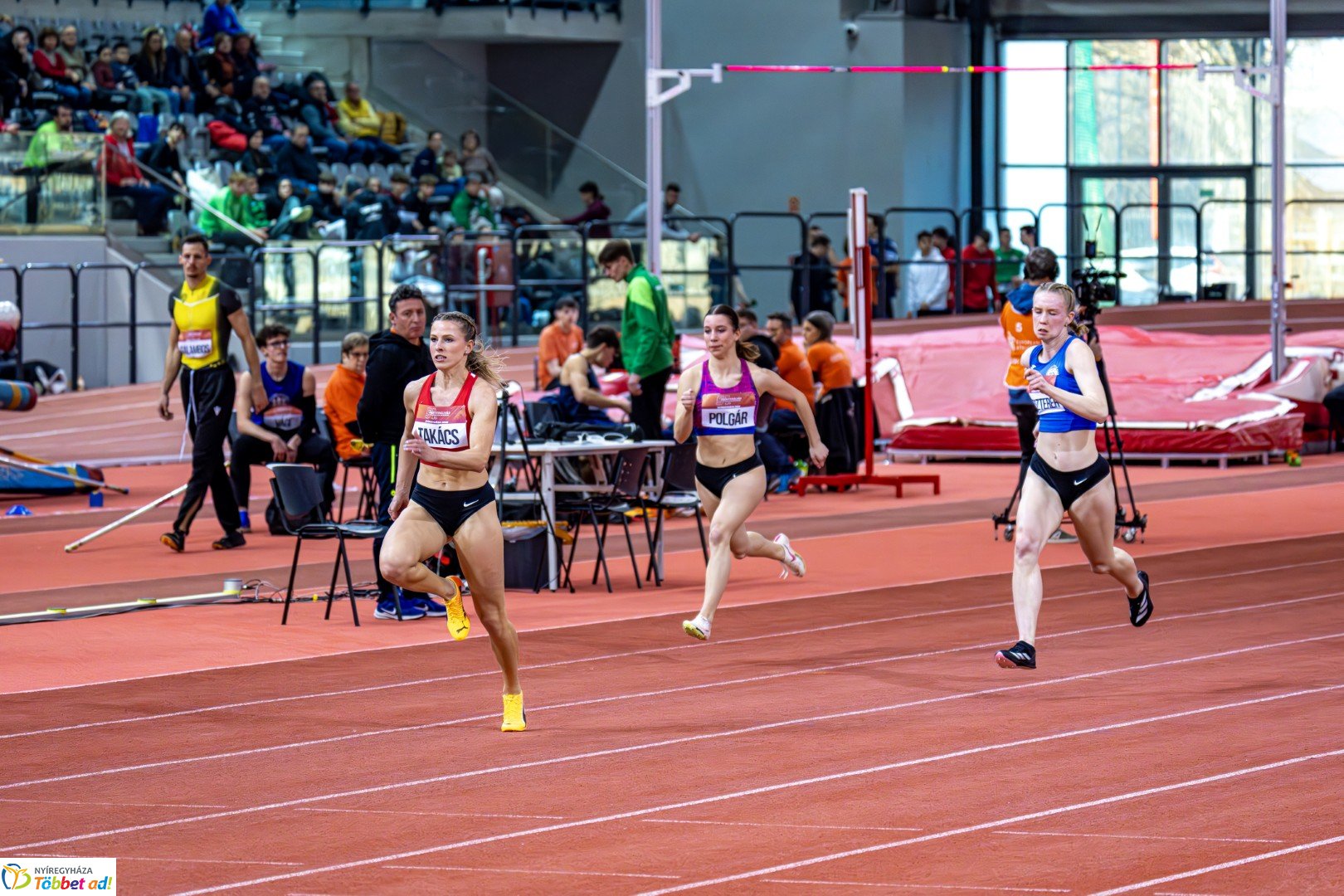 Fedettpályás Atlétika Magyar Bajnokság a Nyíregyházi Atlétikai Centrumban első nap