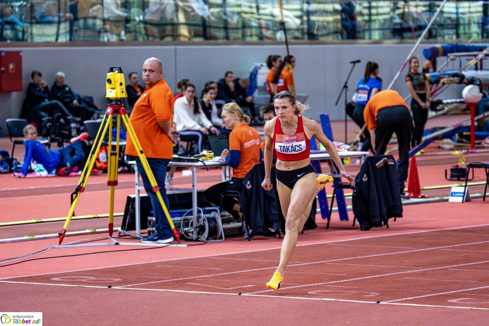 Fedettpályás Atlétika Magyar Bajnokság a Nyíregyházi Atlétikai Centrumban első nap