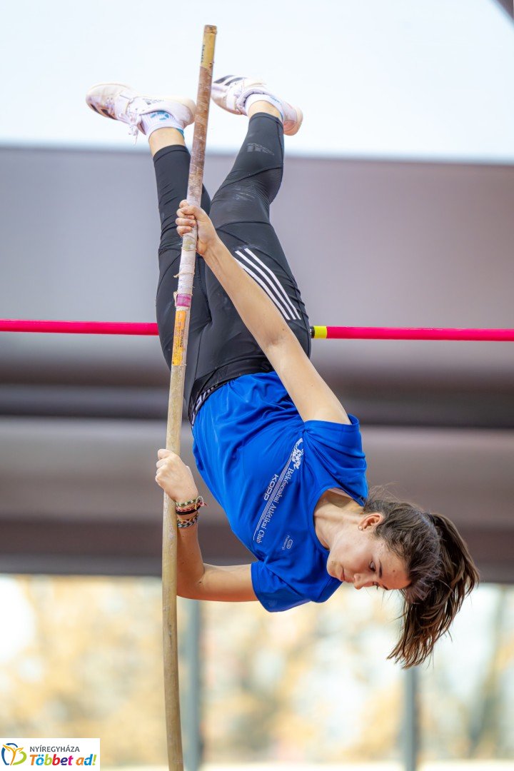 Fedettpályás Atlétika Magyar Bajnokság a Nyíregyházi Atlétikai Centrumban első nap