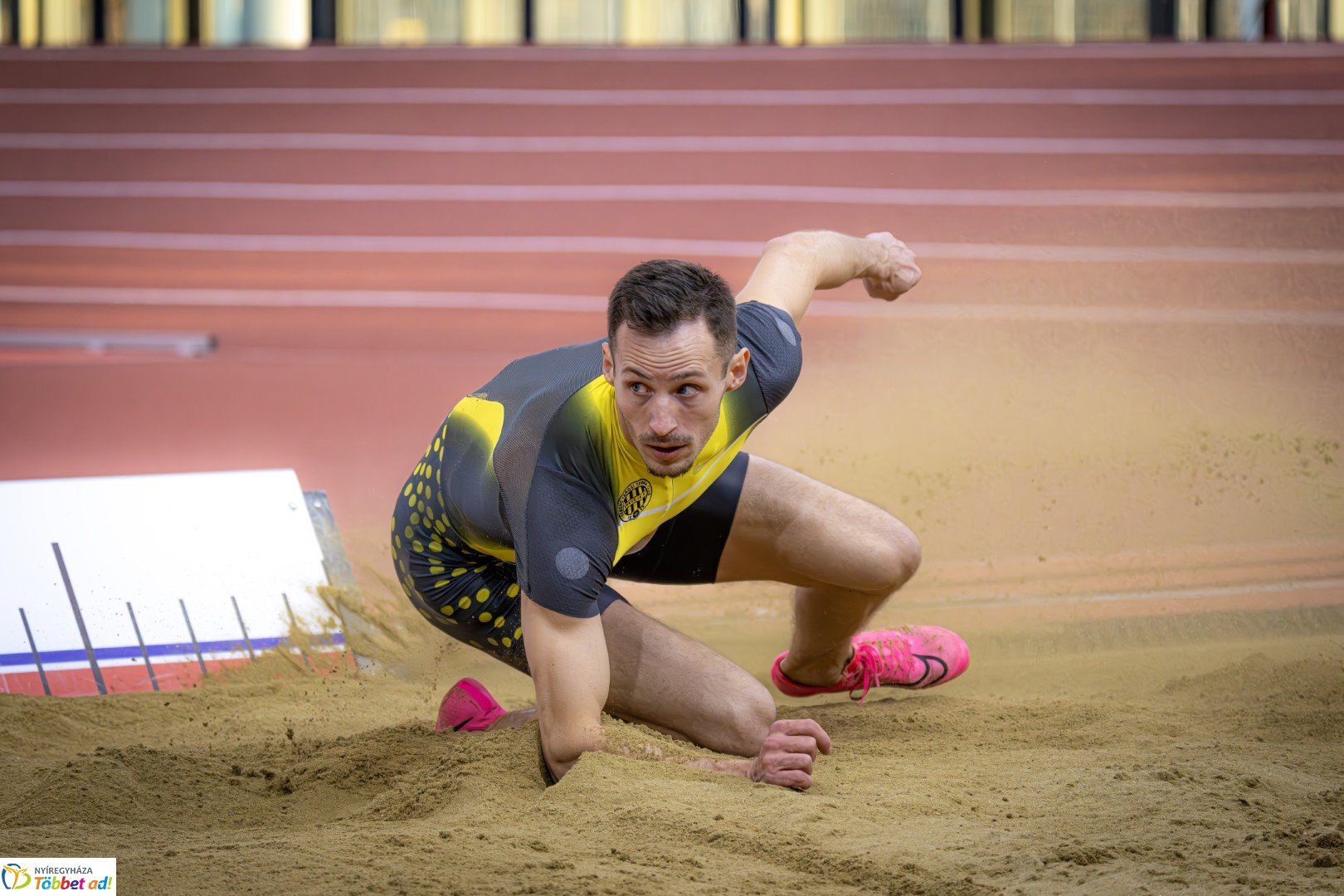 Fedettpályás Atlétika Magyar Bajnokság a Nyíregyházi Atlétikai Centrumban első nap