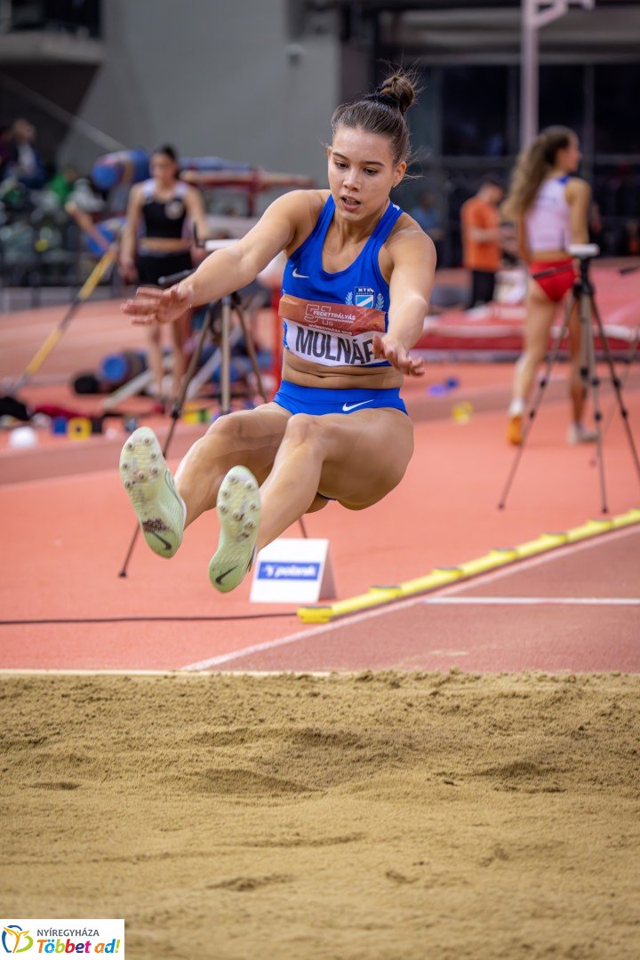 Fedettpályás Atlétika Magyar Bajnokság a Nyíregyházi Atlétikai Centrumban első nap