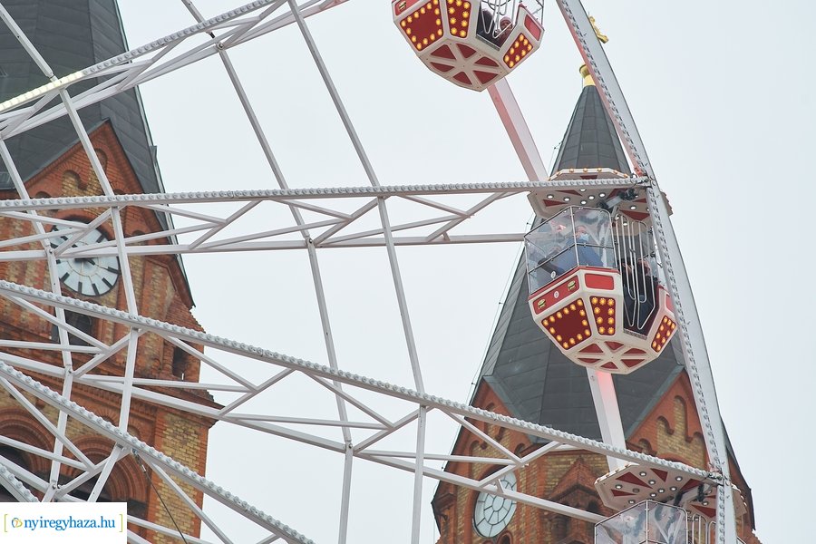 Felajánlás az egészségügyben dolgozóknak