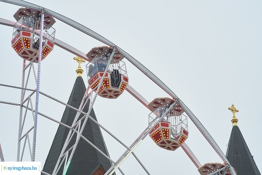 Felajánlás az egészségügyben dolgozóknak