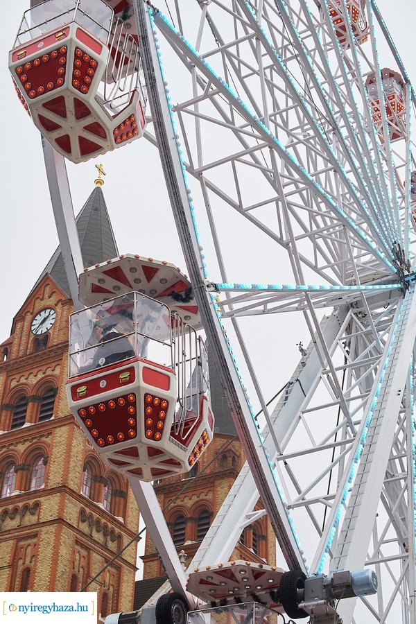 Felajánlás az egészségügyben dolgozóknak