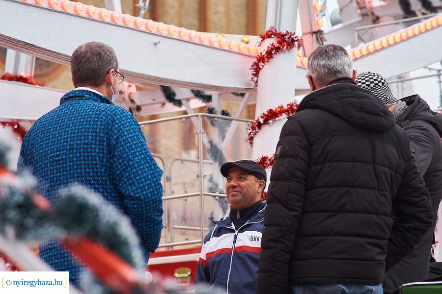 Felajánlás az egészségügyben dolgozóknak