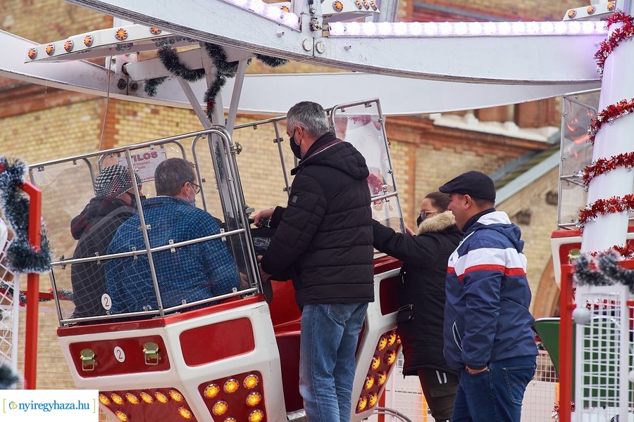 Felajánlás az egészségügyben dolgozóknak