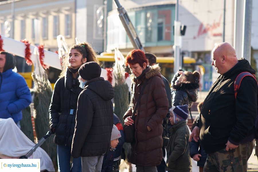 Felajánlás rászoruló családoknak 20211218