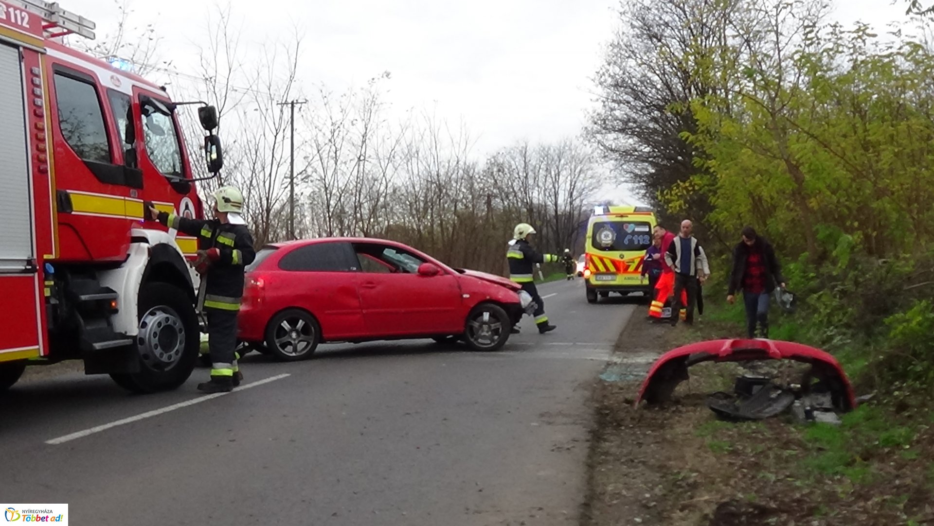Felborult egy jármű Felsősima és Kálmánháza között