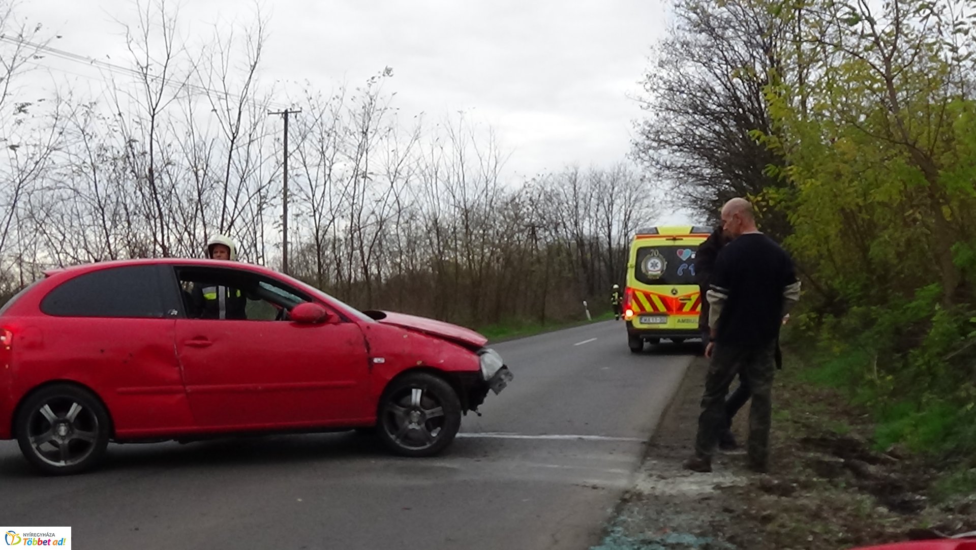 Felborult egy jármű Felsősima és Kálmánháza között