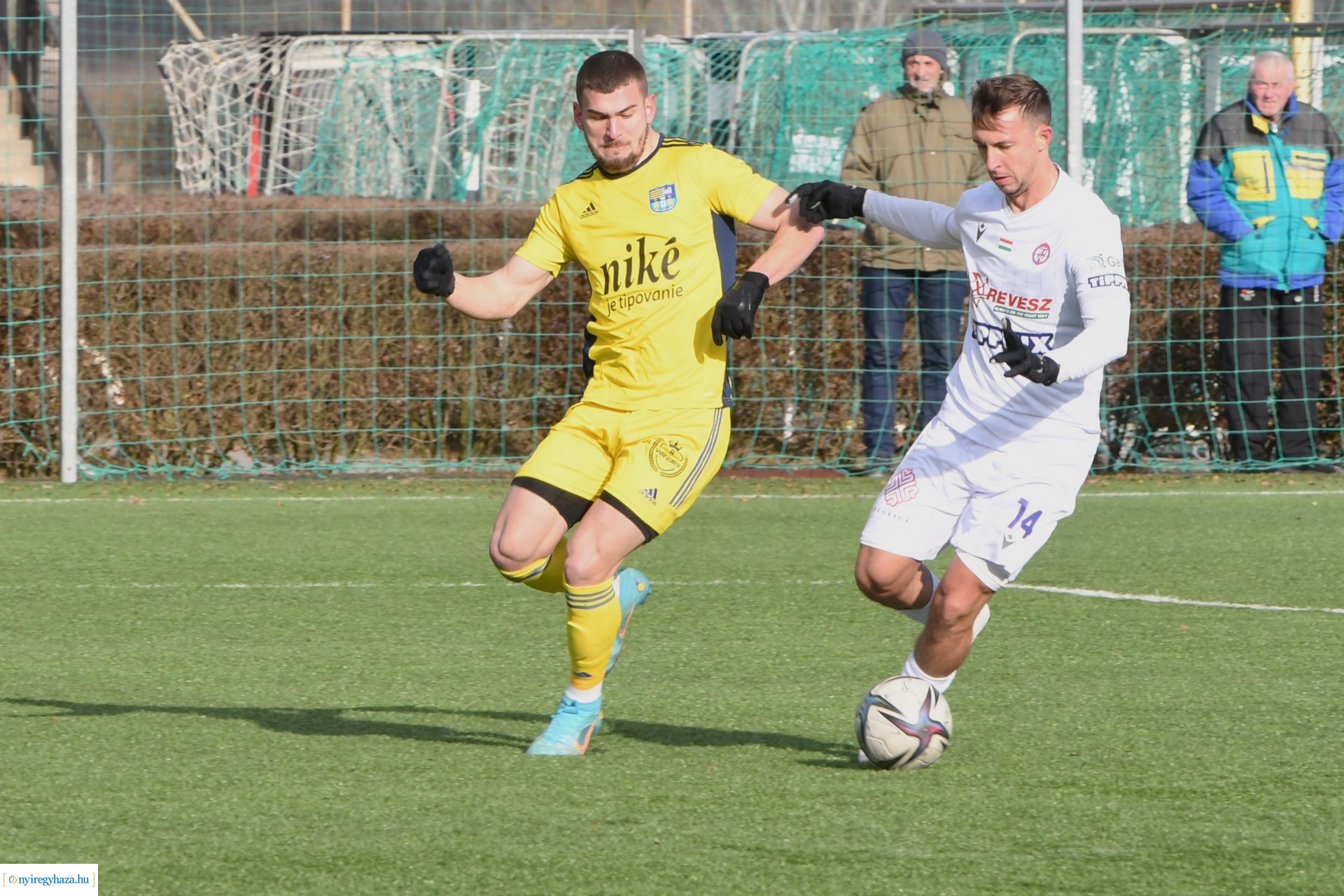 Felkészülési mérkőzést játszott  a Szpari