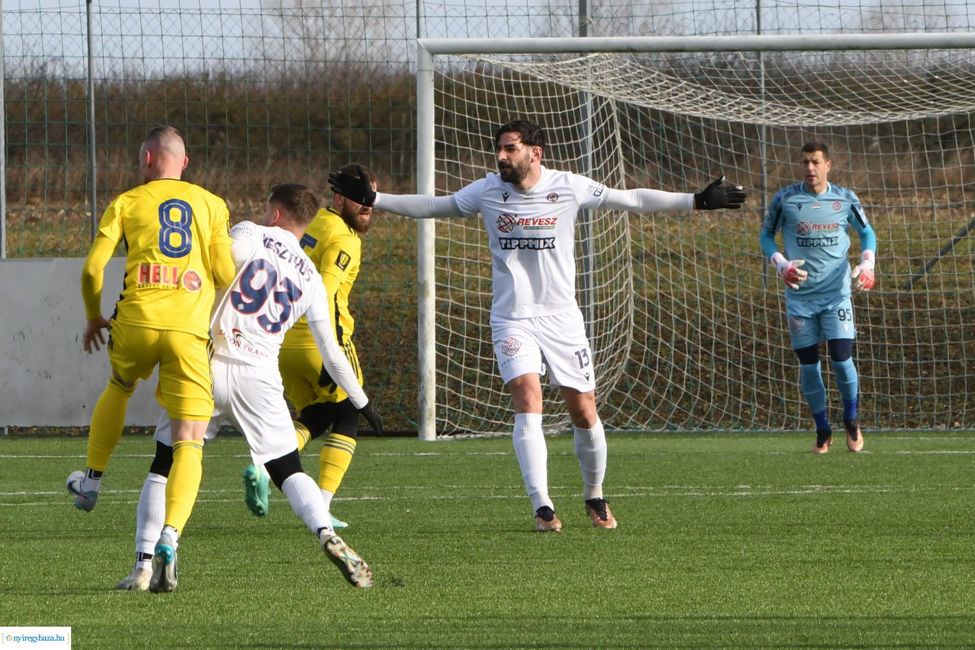 Felkészülési mérkőzést játszott  a Szpari