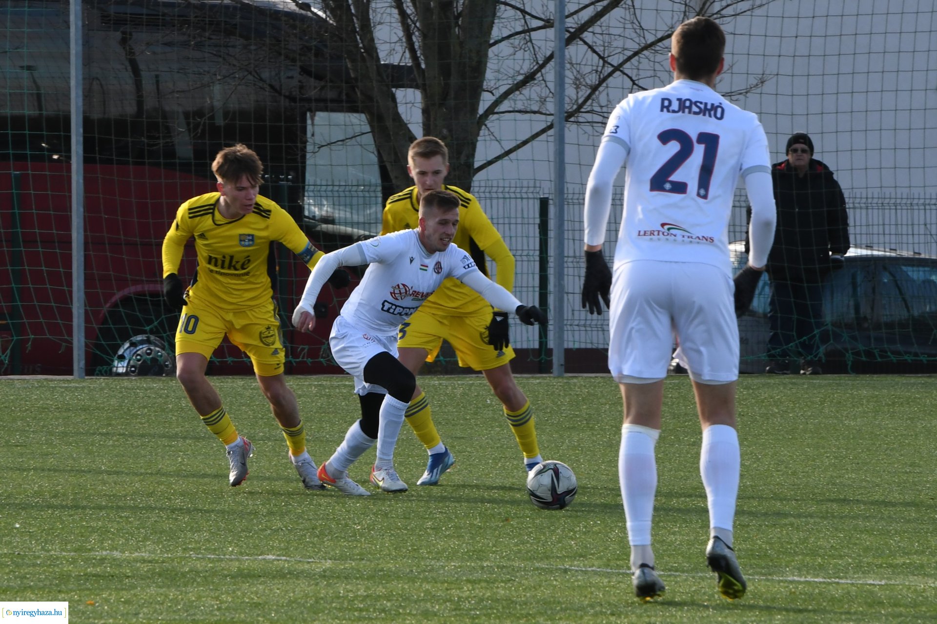 Felkészülési mérkőzést játszott  a Szpari