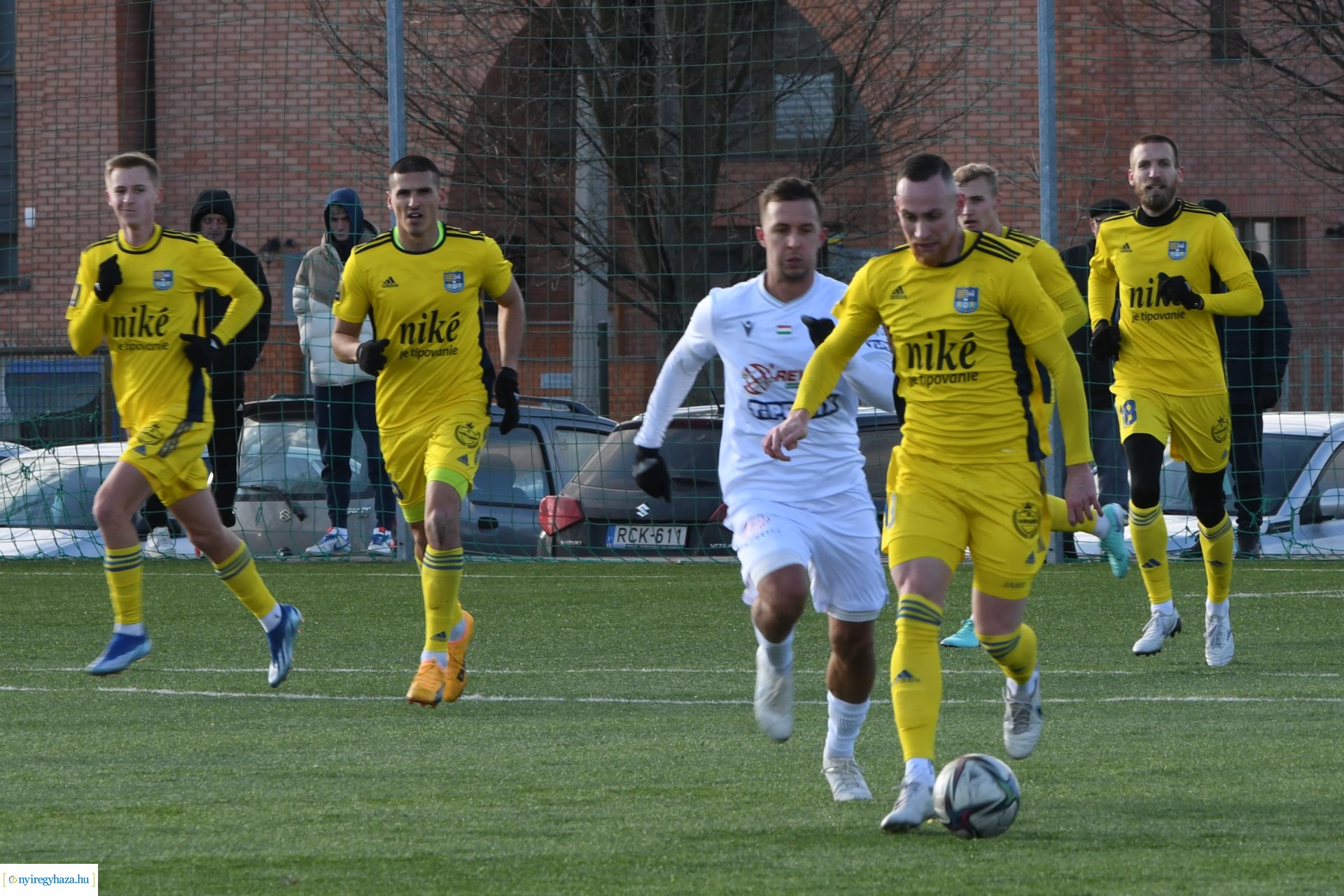Felkészülési mérkőzést játszott  a Szpari