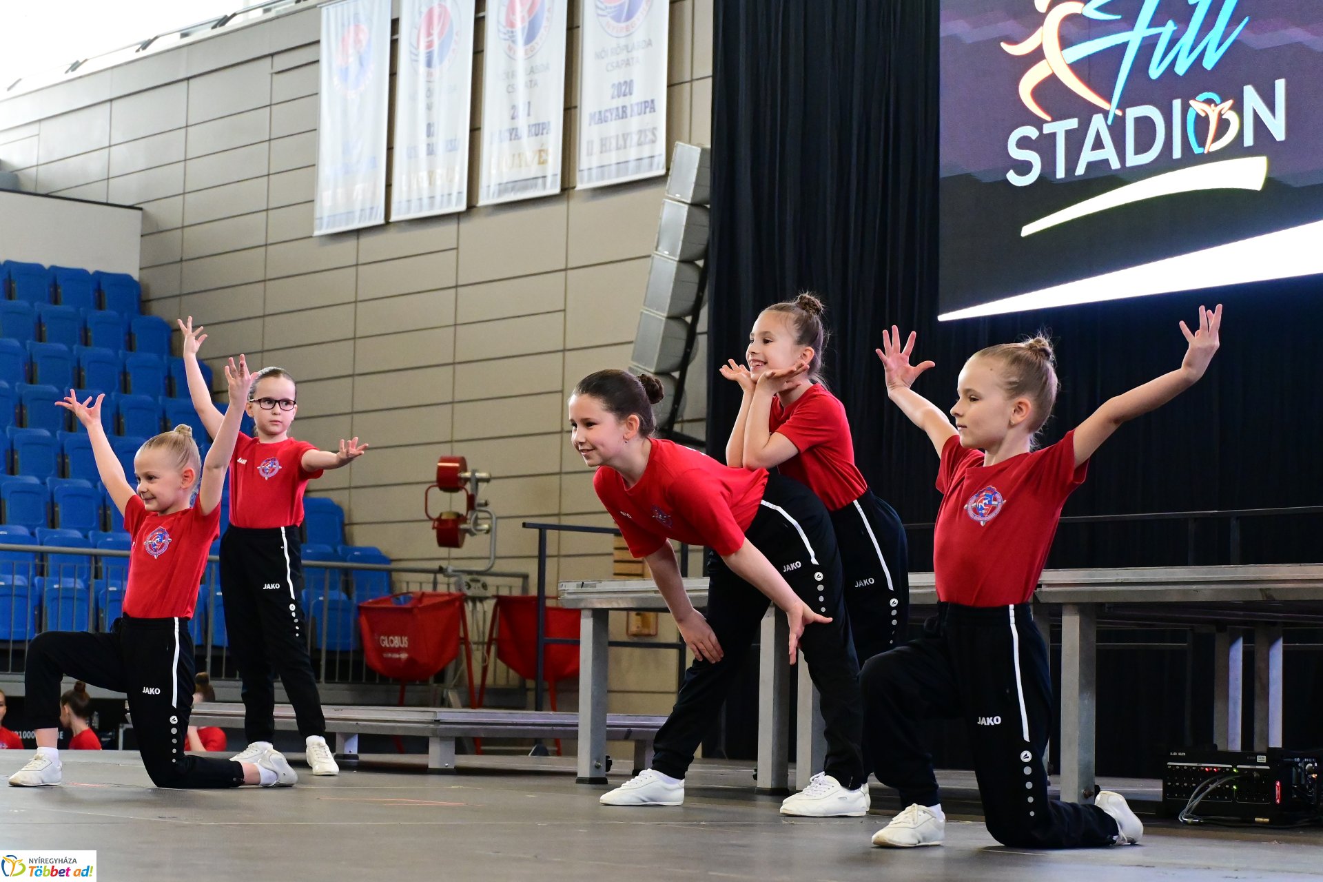 Fellépők a Fitt Stadion rendezvényen
