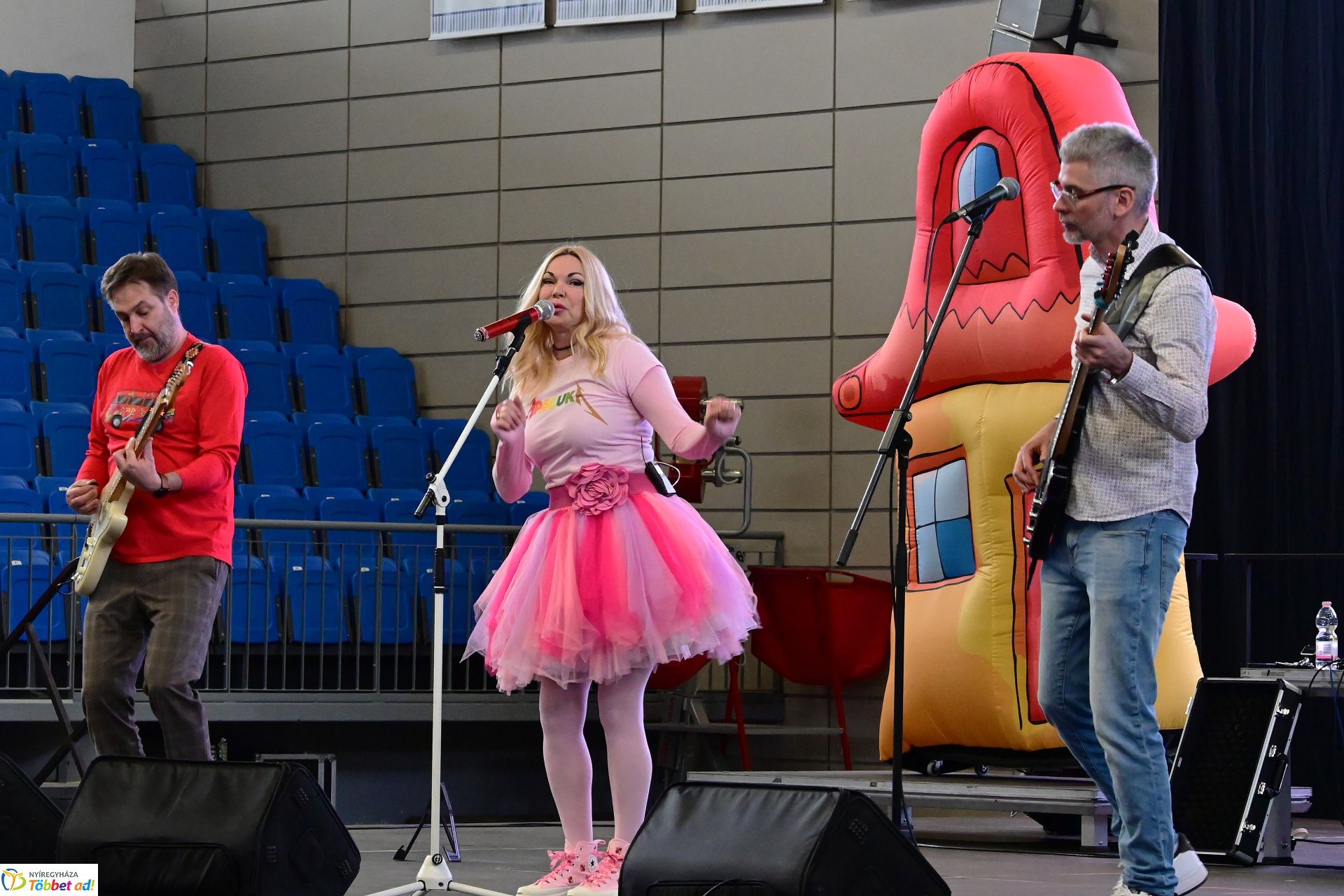 Fellépők a Fitt Stadion rendezvényen