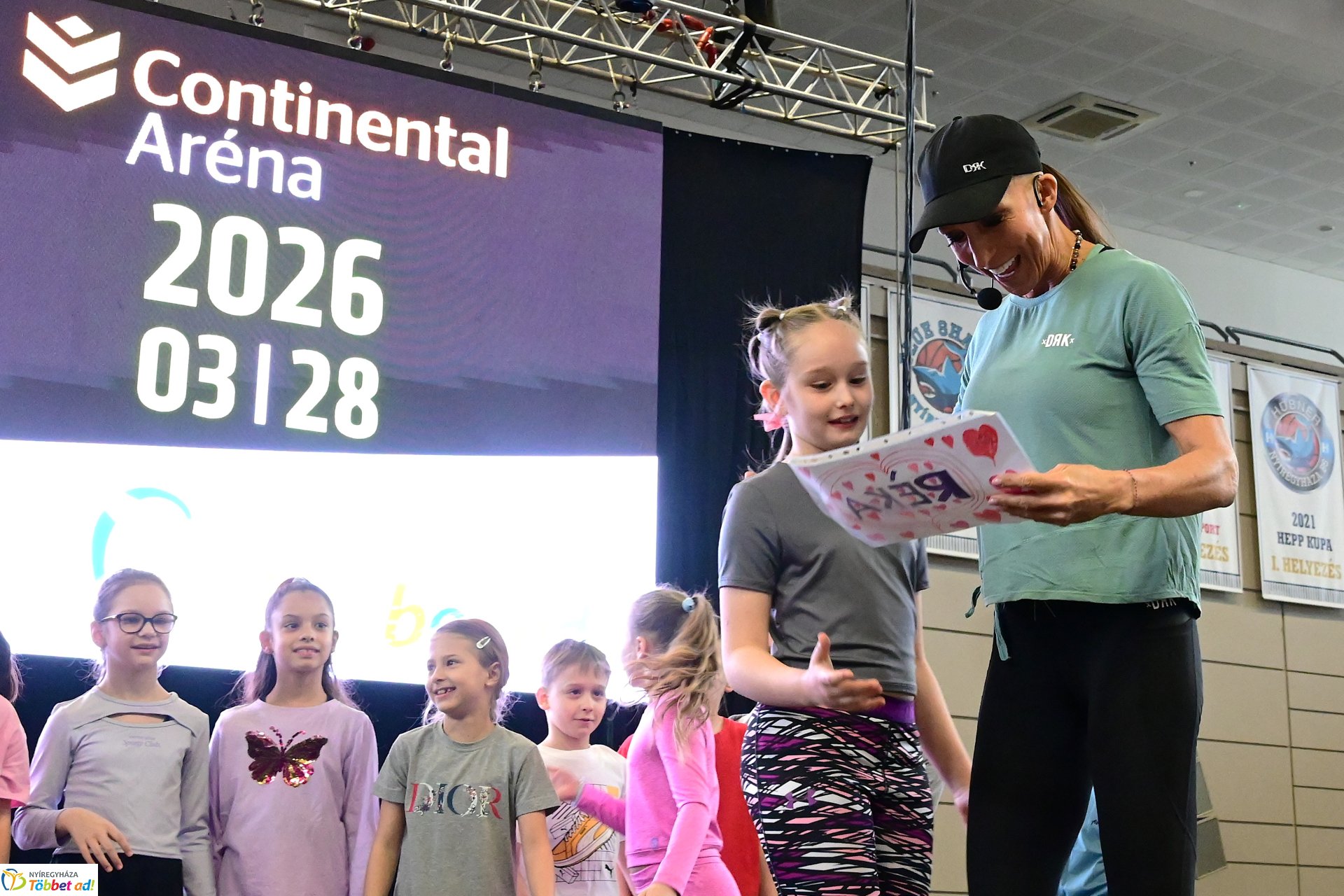 Fellépők a Fitt Stadion rendezvényen