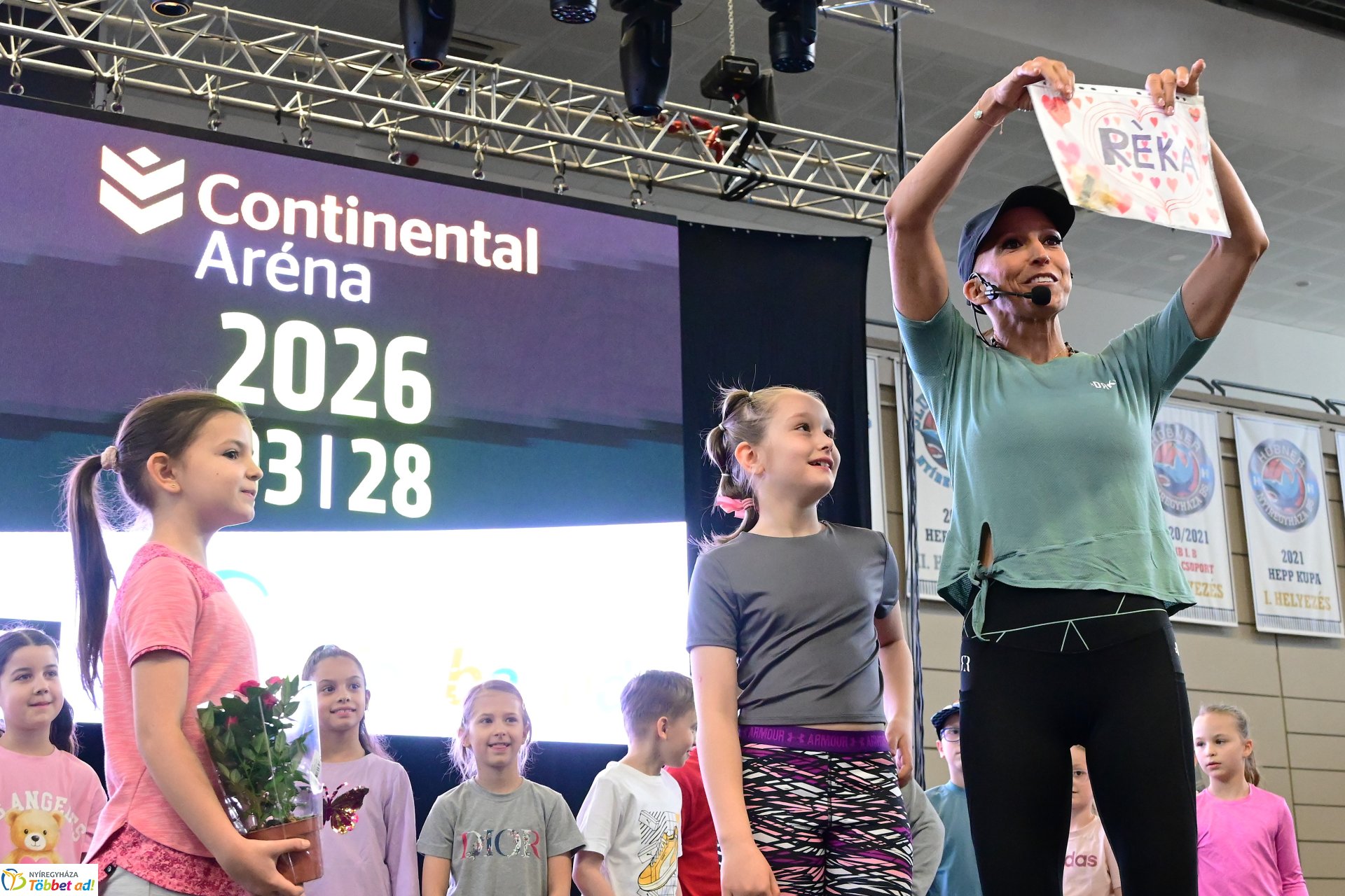 Fellépők a Fitt Stadion rendezvényen