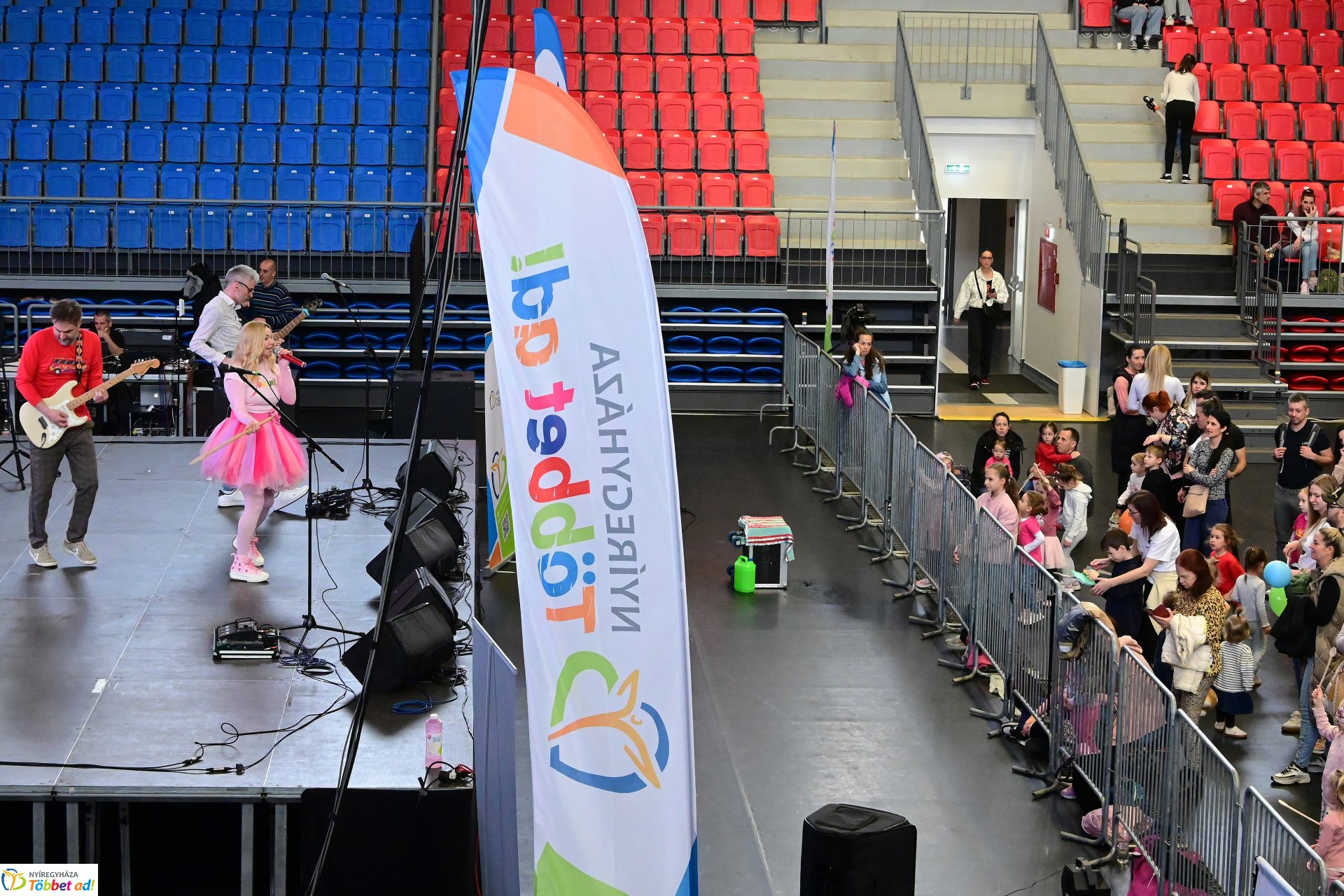 Fellépők a Fitt Stadion rendezvényen