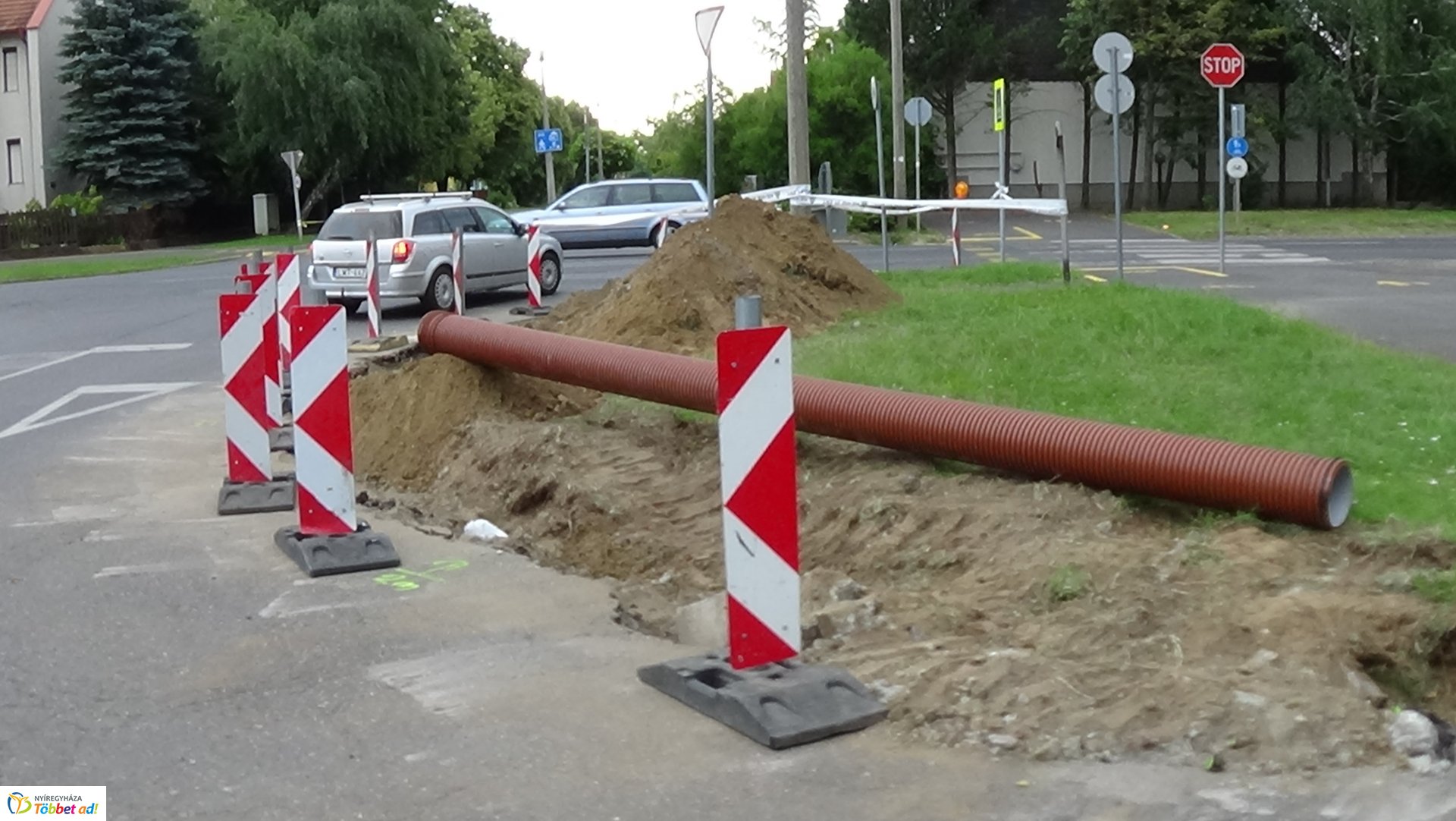 Felújítási munkálatok zajlanak a Korányi Frigyes utcán