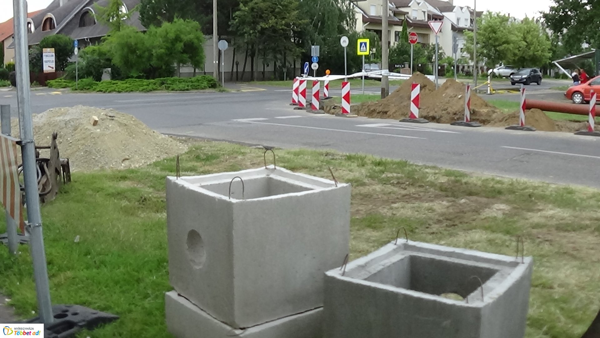 Felújítási munkálatok zajlanak a Korányi Frigyes utcán