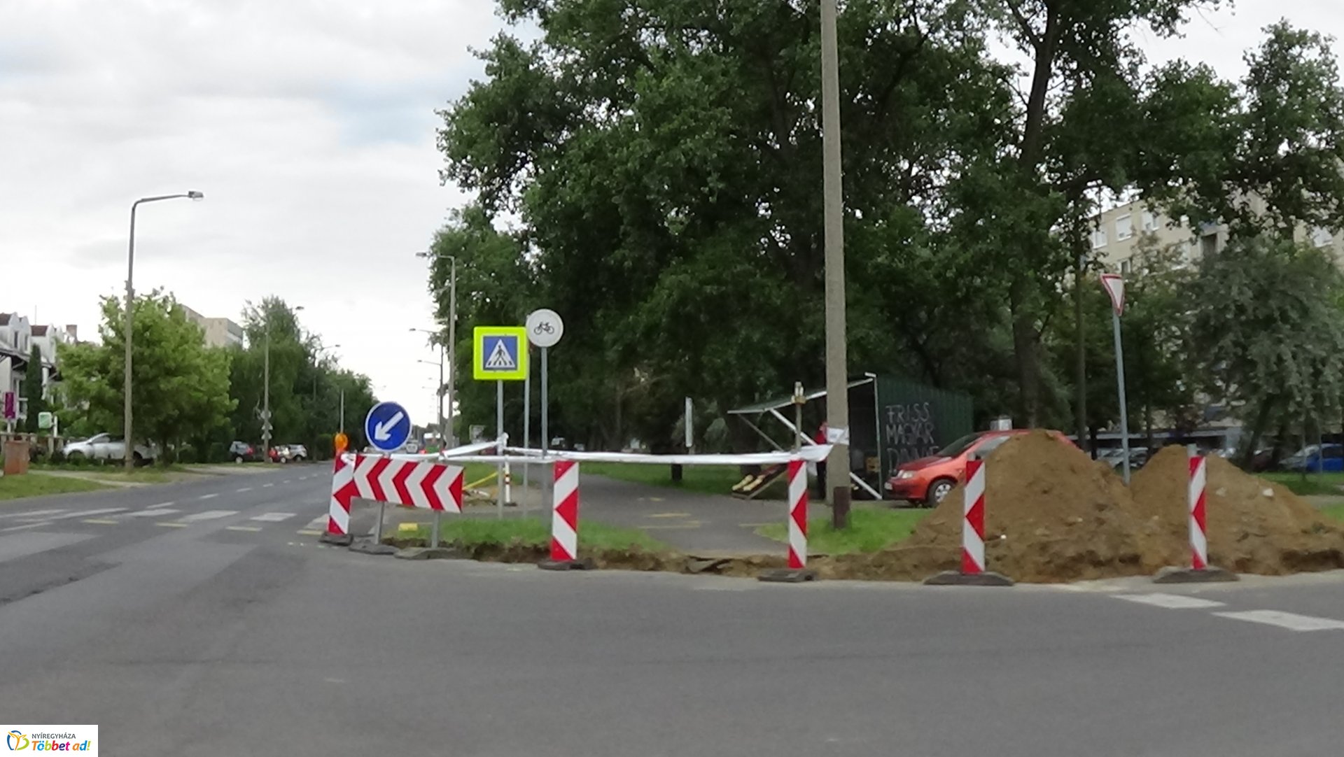 Felújítási munkálatok zajlanak a Korányi Frigyes utcán