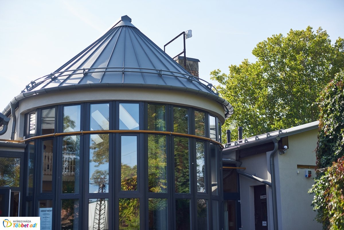 Felújították az Alvégesi Művelődési Házat