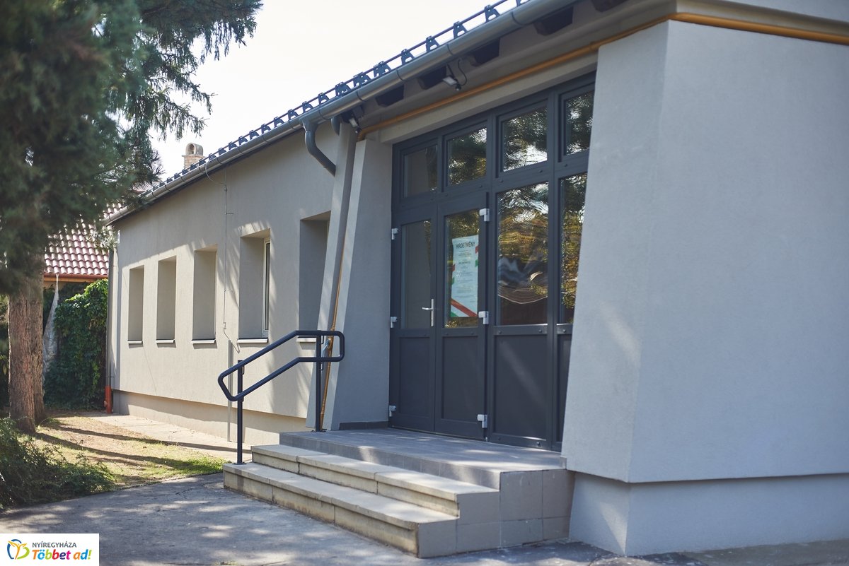 Felújították az Alvégesi Művelődési Házat