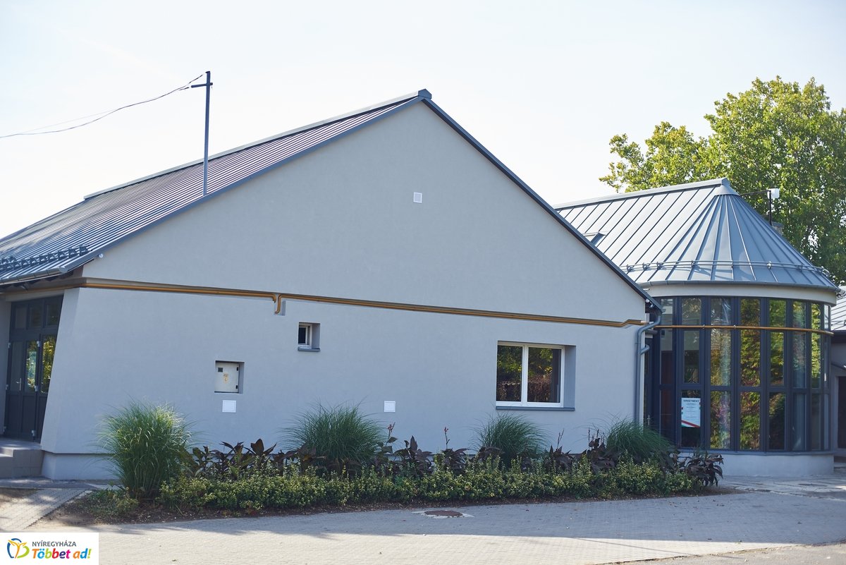 Felújították az Alvégesi Művelődési Házat