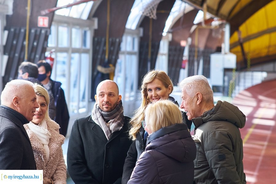 Felújították az atlétikai csarnokot