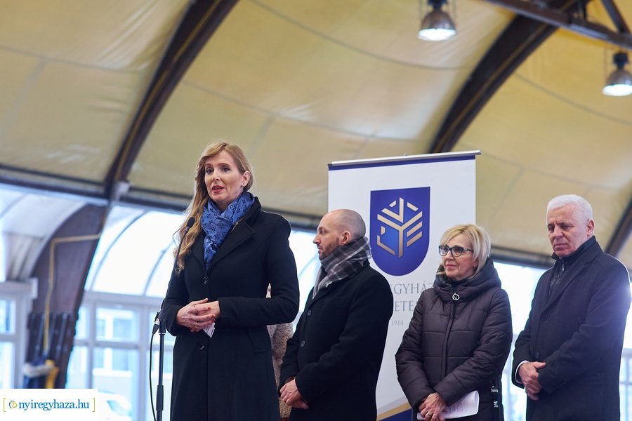 Felújították az atlétikai csarnokot