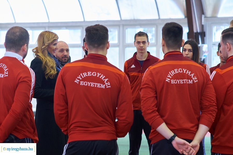 Felújították az atlétikai csarnokot