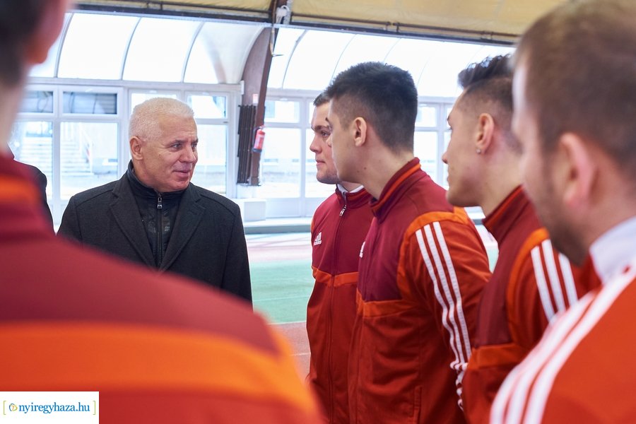 Felújították az atlétikai csarnokot