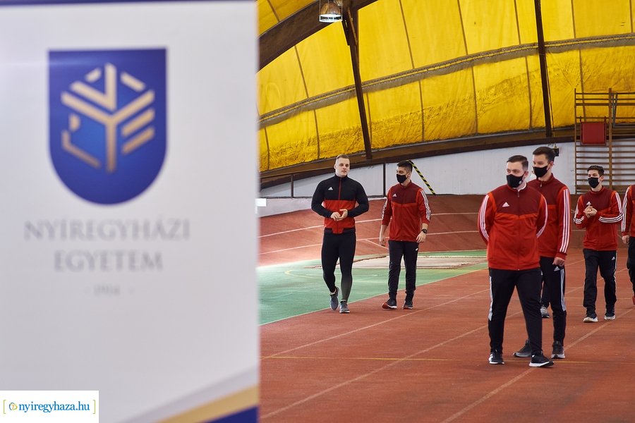 Felújították az atlétikai csarnokot