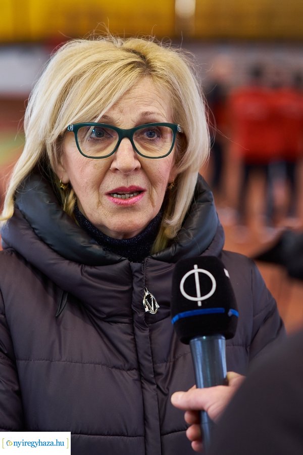 Felújították az atlétikai csarnokot