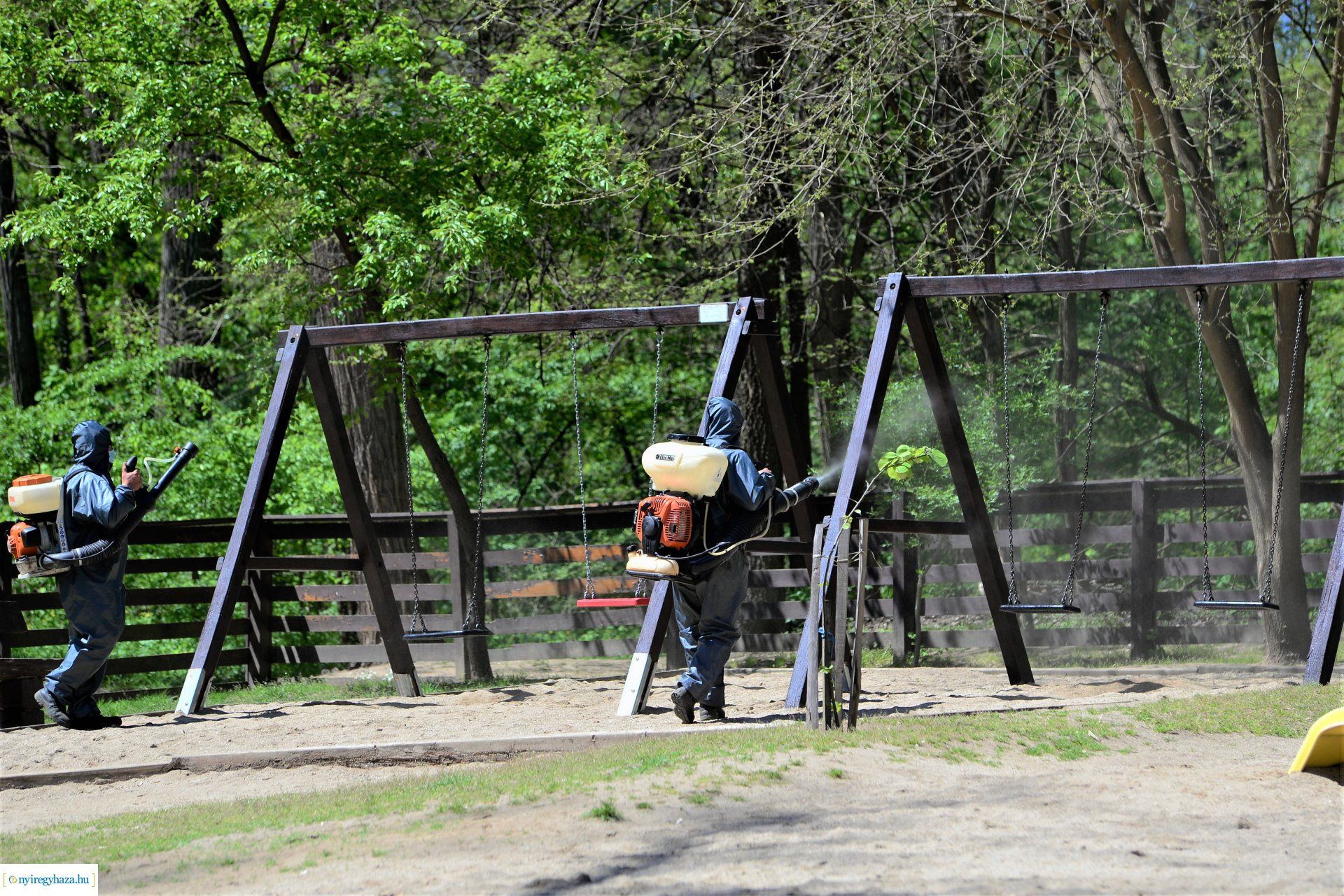 Fertőtlenítés az Erdei Tornapályán