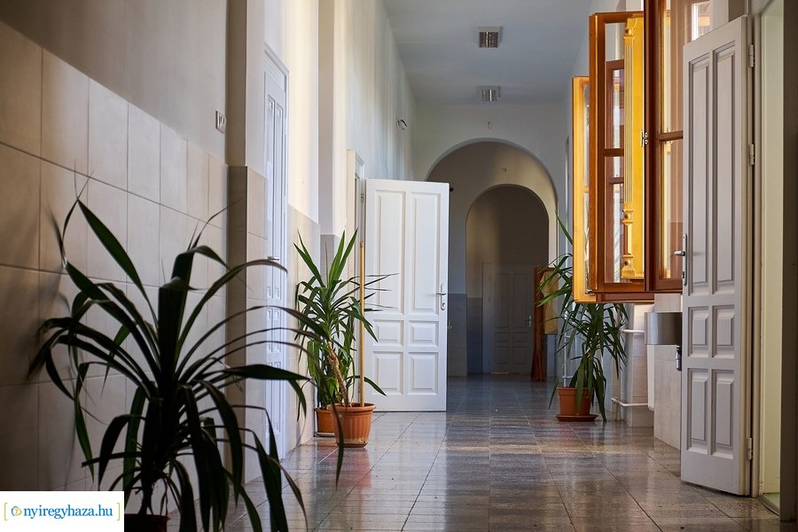 Fertőtlenítés az evangélikus iskolában