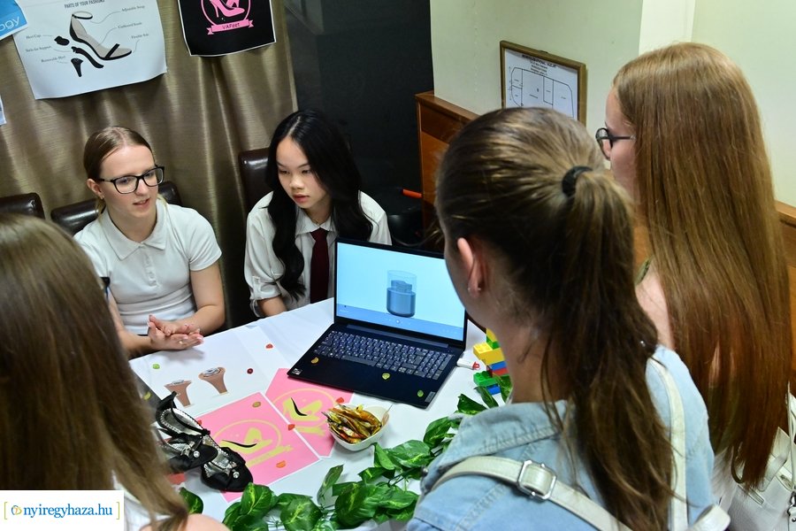 Fiatal vállalkozói expo