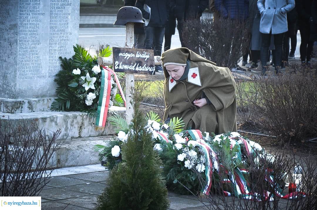 Fiatalok a haza szolgálatában