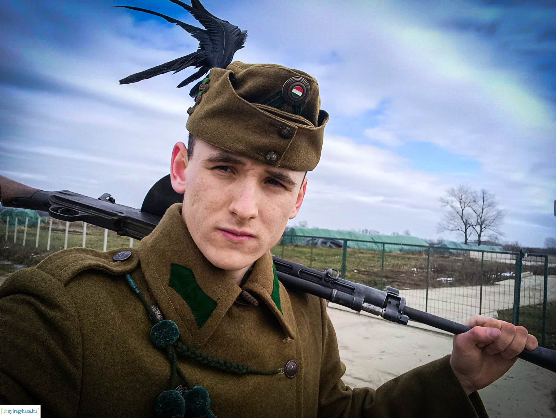 Fiatalok a haza szolgálatában