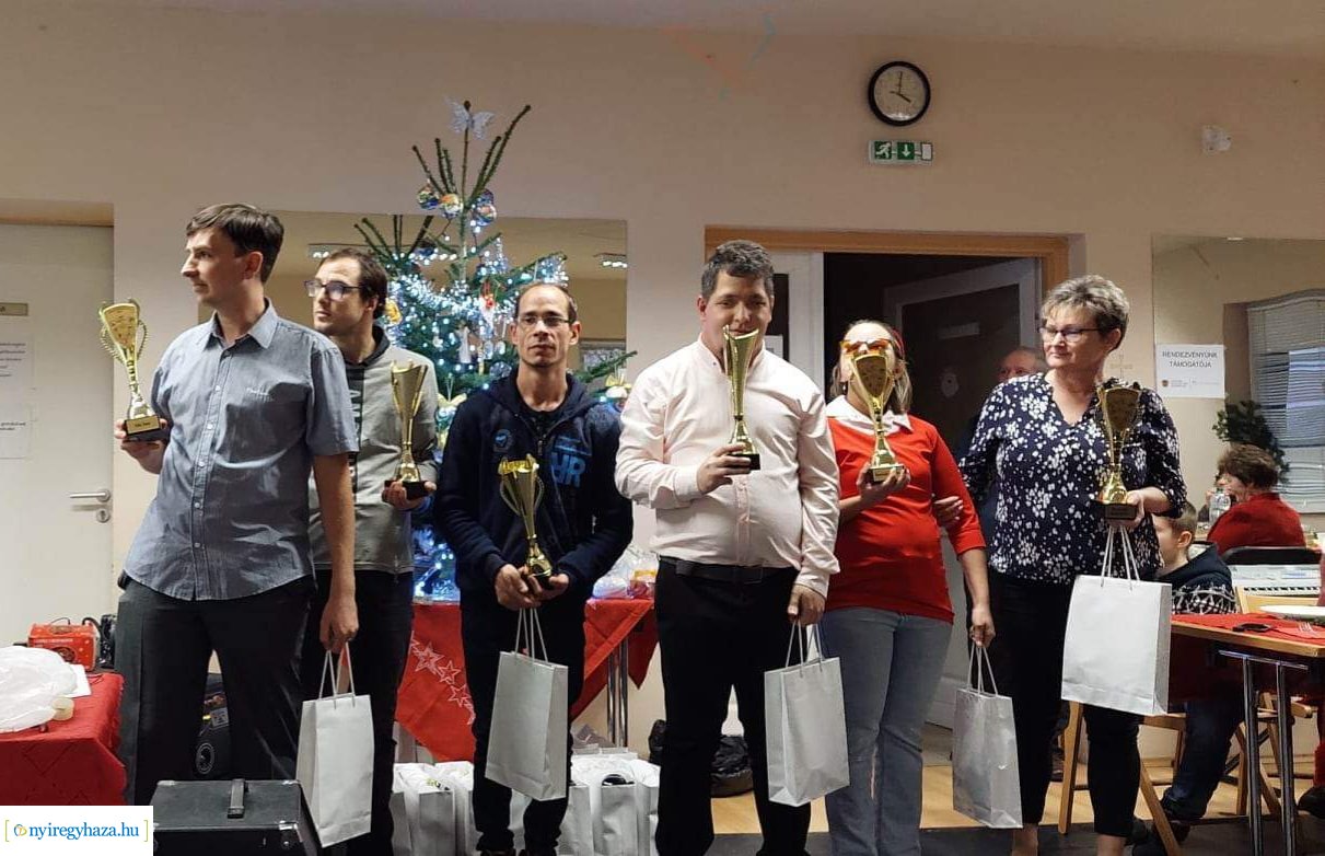  FIFOT évzáró "Hétpróbás" Karácsony 