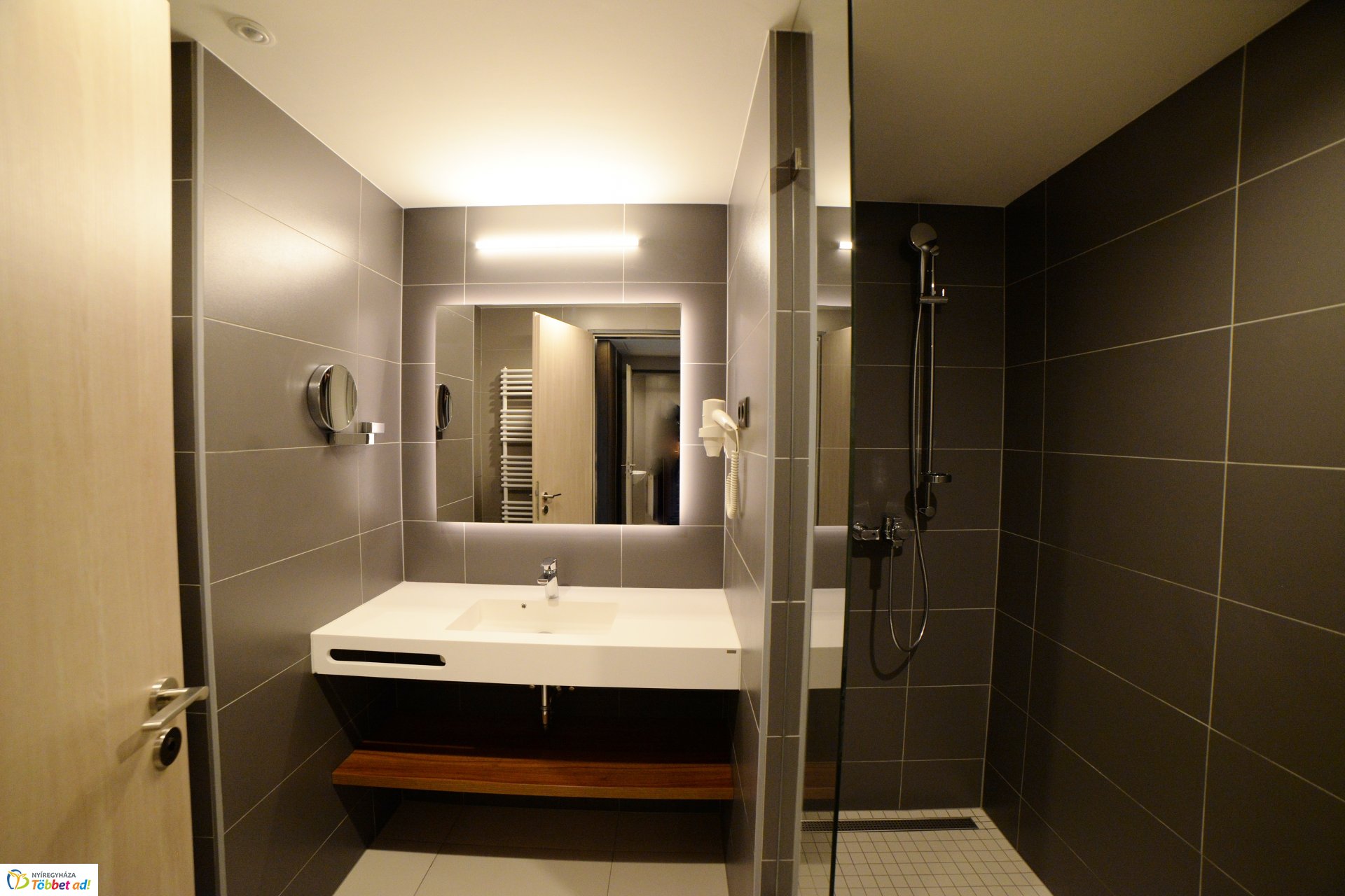 Finisben a Hotel Sóstó