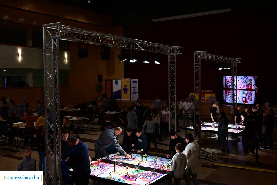 First LEGO League az egyetemen 2024