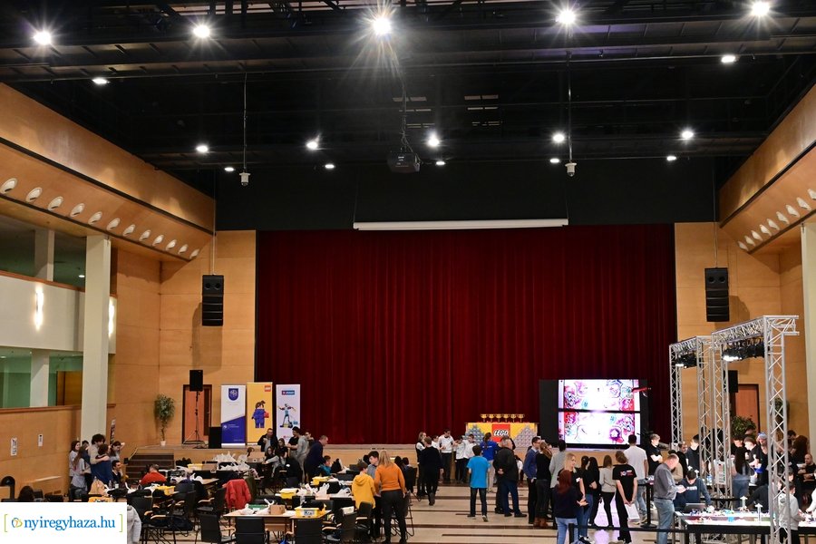 First LEGO League az egyetemen 2024