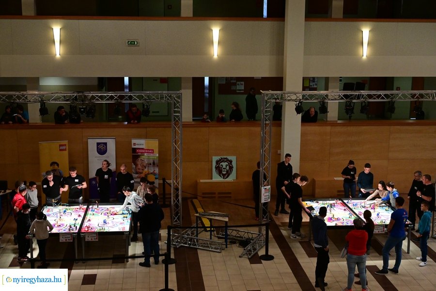 First LEGO League az egyetemen 2024