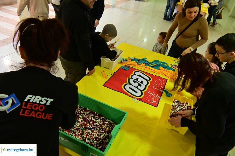 First LEGO League az egyetemen 2024