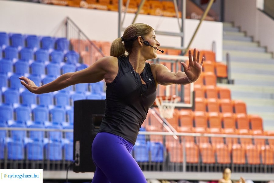 Fitt-Nőnap - Béres Alexandra 20220308