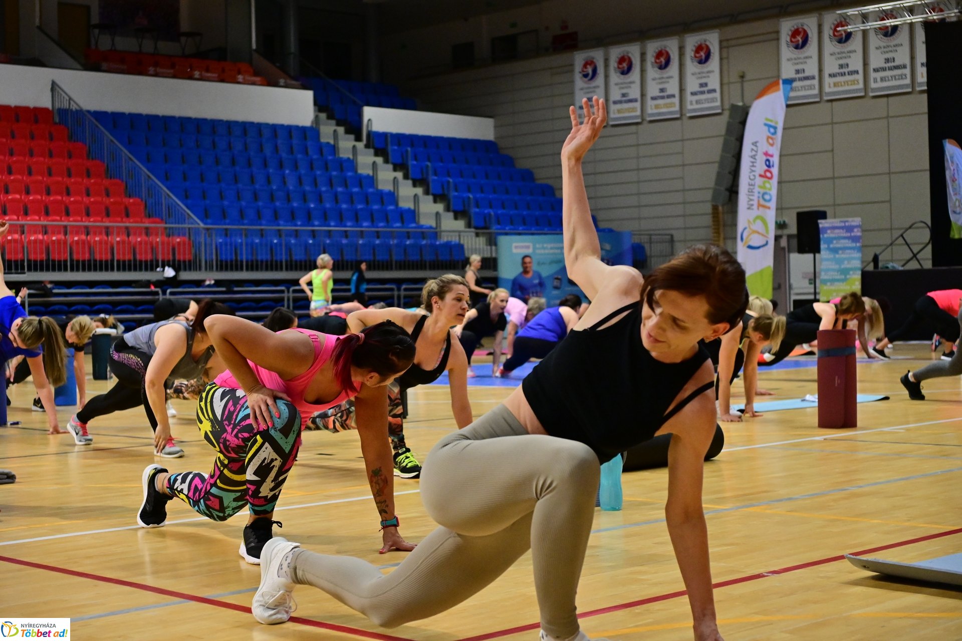 Fitt-Nőnap Katus Attilával az Arénában - 2025
