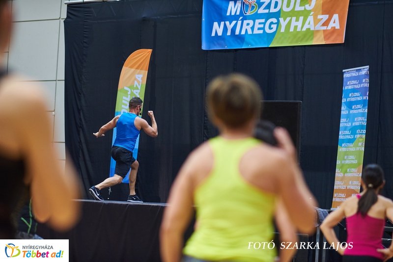 Fitt Nőnap Katus Attilával