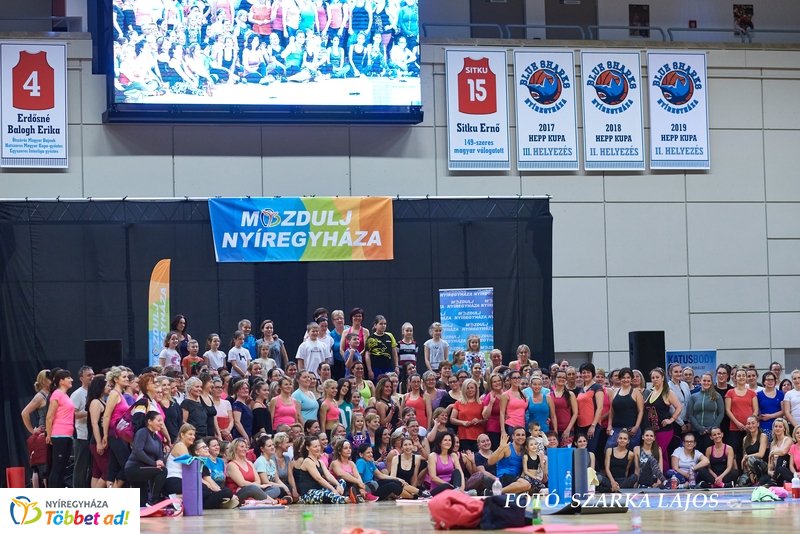 Fitt Nőnap Katus Attilával