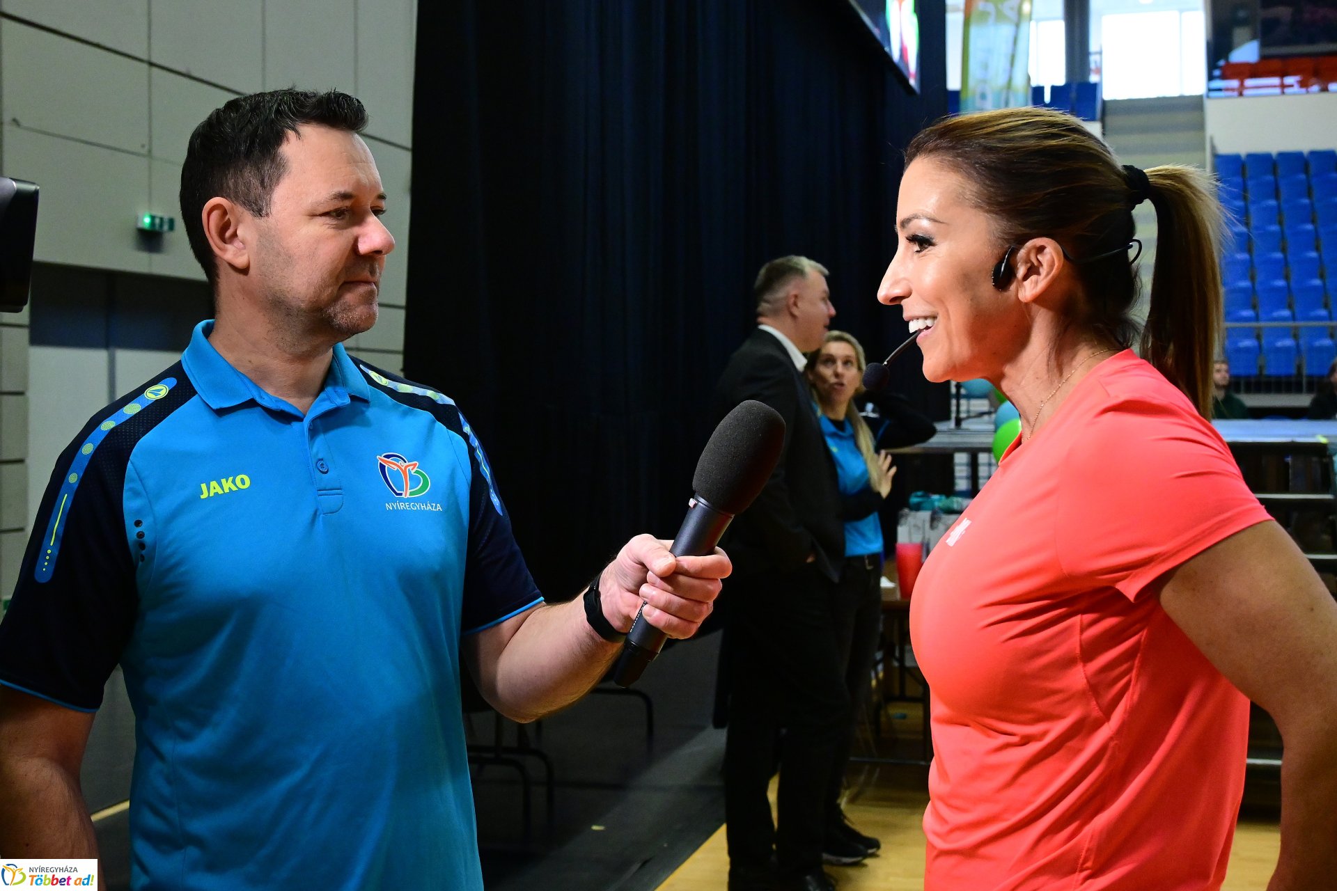 Fitt szülinap a Continental Arénában